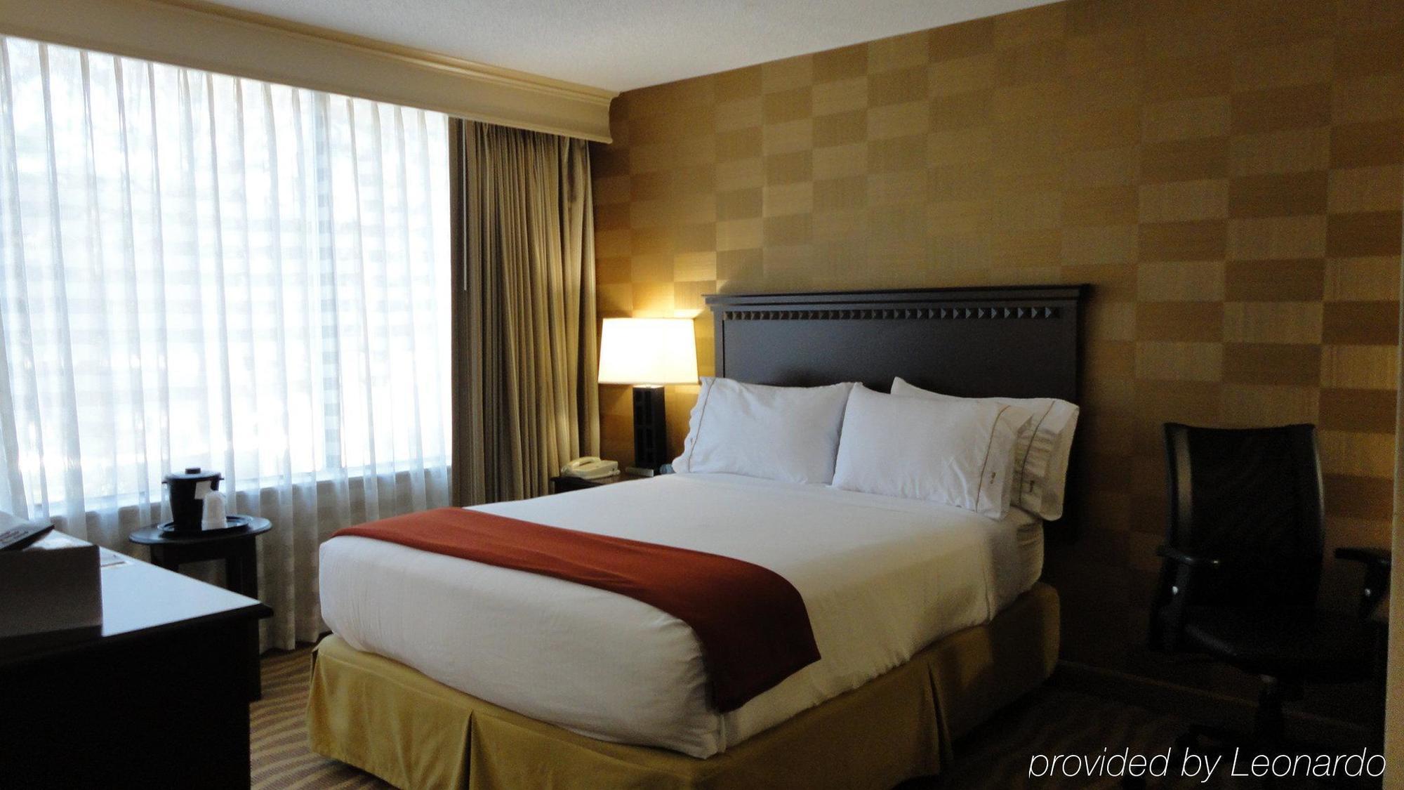 Holiday Inn Express - Atlanta-Kennesaw By Ihg Exterior photo