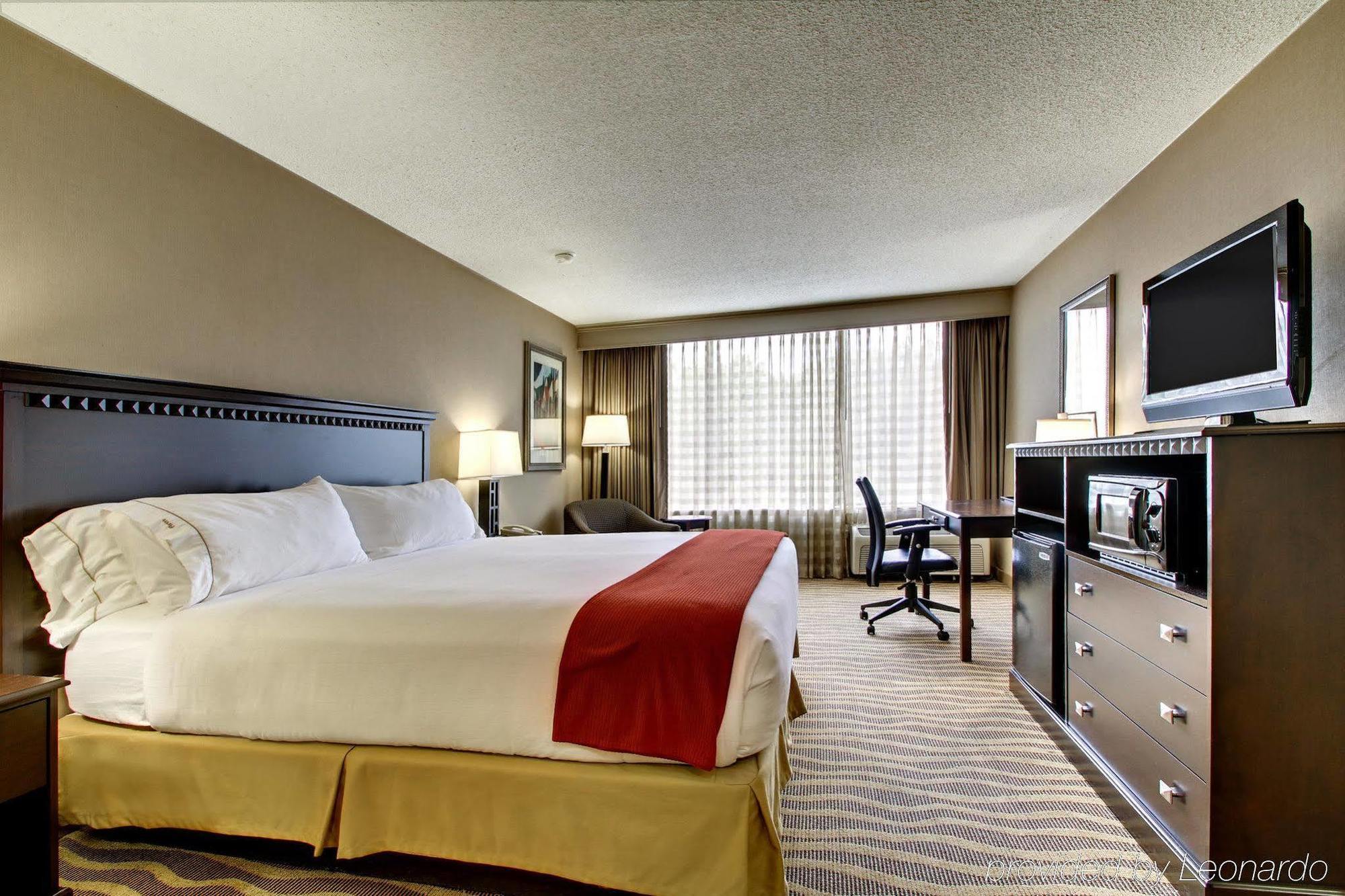 Holiday Inn Express - Atlanta-Kennesaw By Ihg Exterior photo