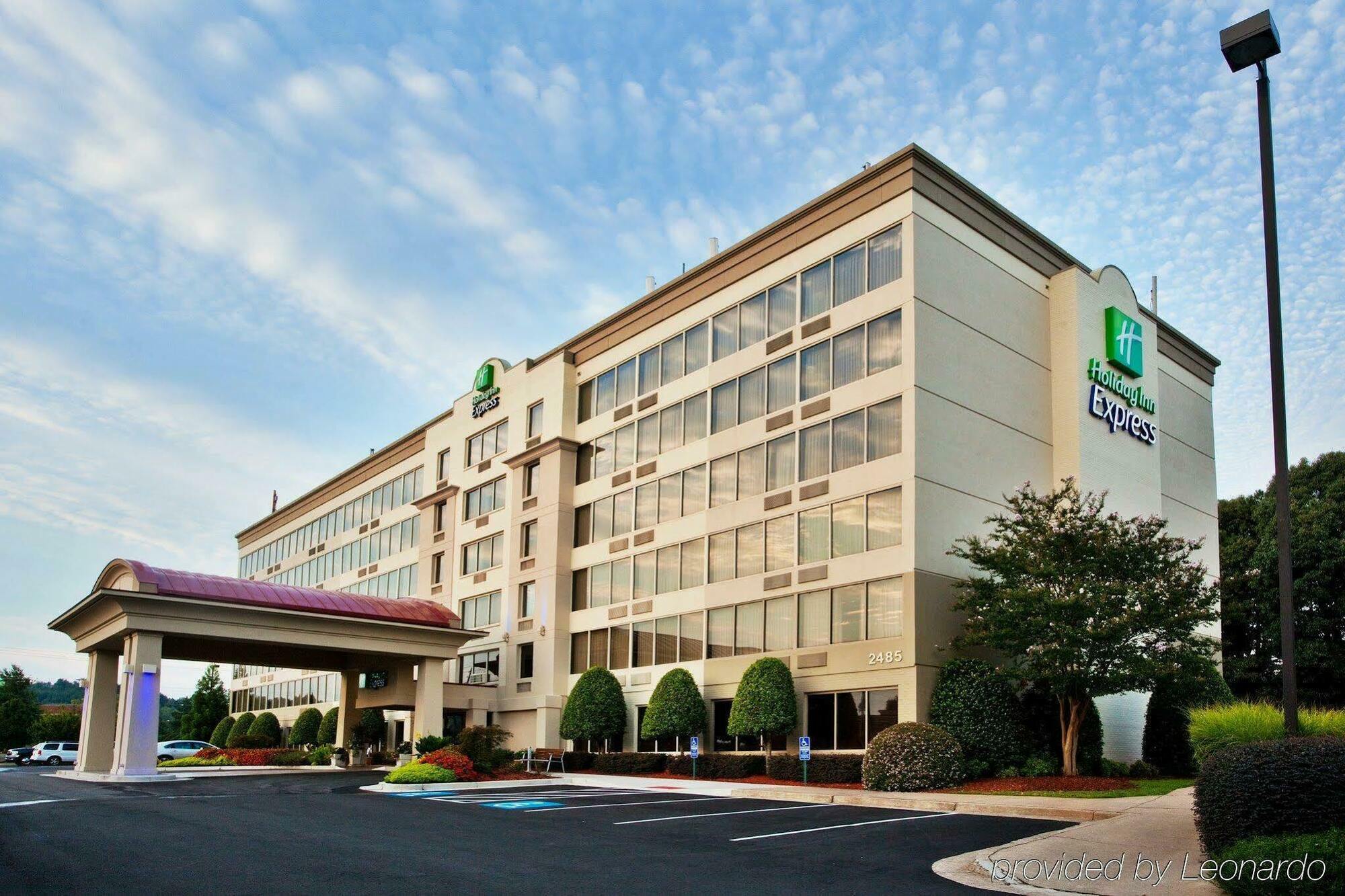 Holiday Inn Express - Atlanta-Kennesaw By Ihg Exterior photo